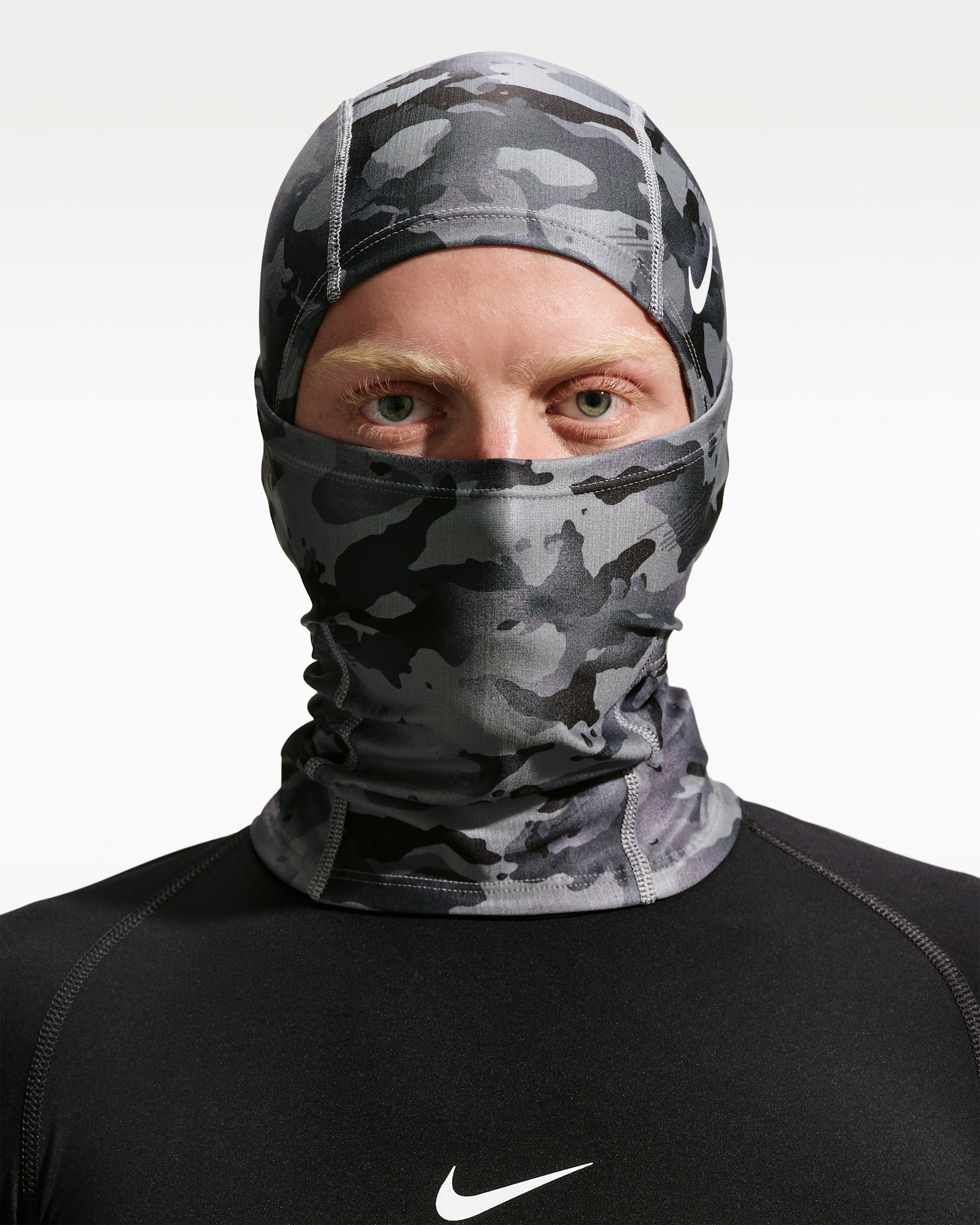 Nike Pro HyperWarm Football Hood. Nike.com